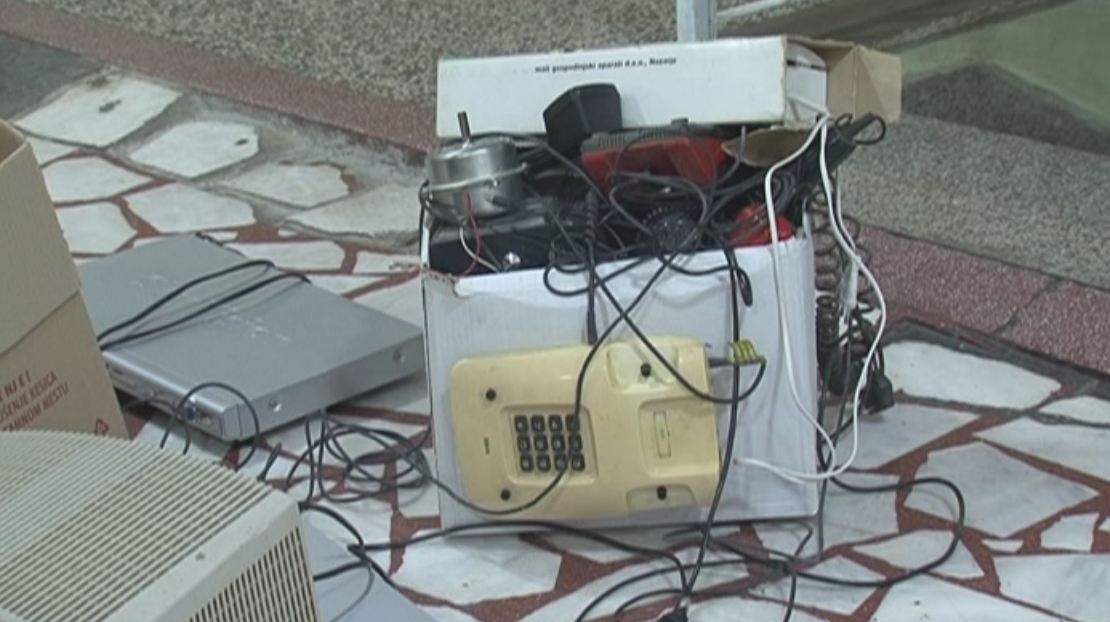 Általános iskolai elektromos és elektronikai hulladékgyűjtési akció