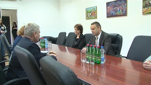 Prvá návšteva nového veľvyslanca Slovenska v Srbsku osady insity