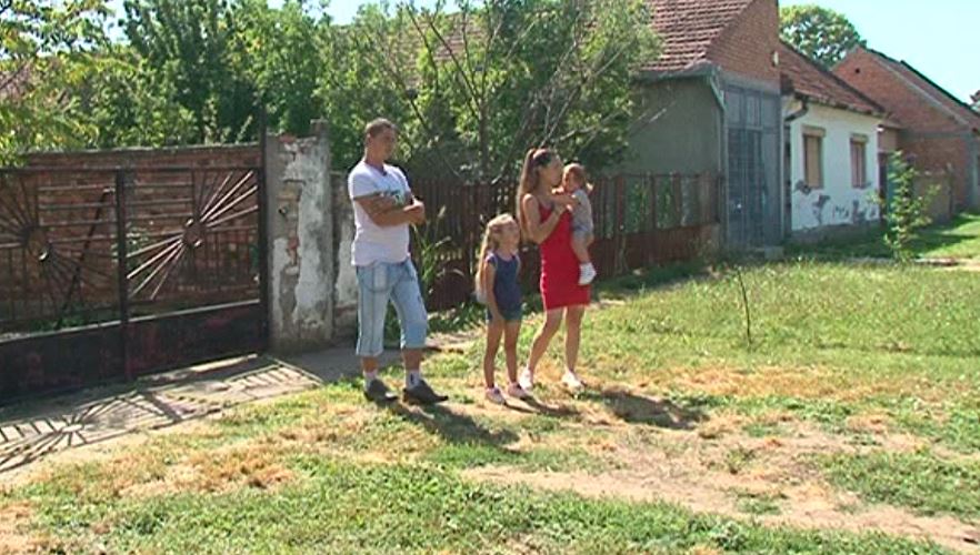 Porodicu Liber posetili predstavnici opštine i Ministarstva za brigu o selu