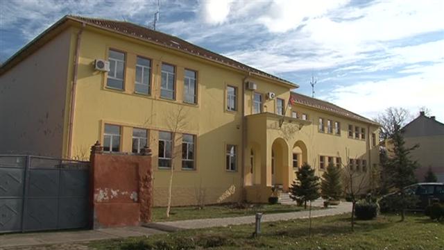 Vraćen stari sjaj školi u Crepaji