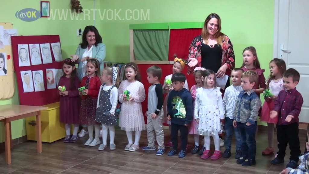 Anyák napja az Őrláng -Én Játszóházban