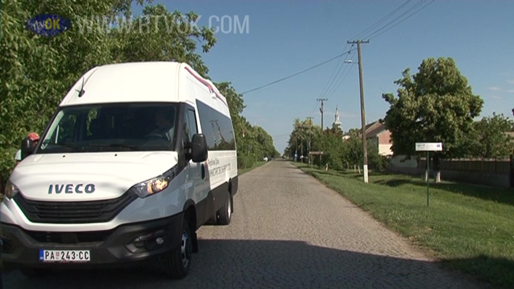 Microbuzul către Covăciţa de luni, 20 mai, circulă