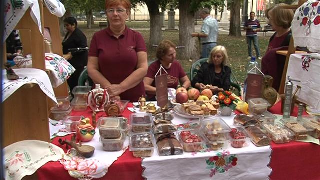 Festival jabuka u Crepaji